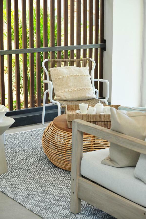 Obiches Luxury Beachfront Apartment Trou-Aux-Biches ภายนอก รูปภาพ