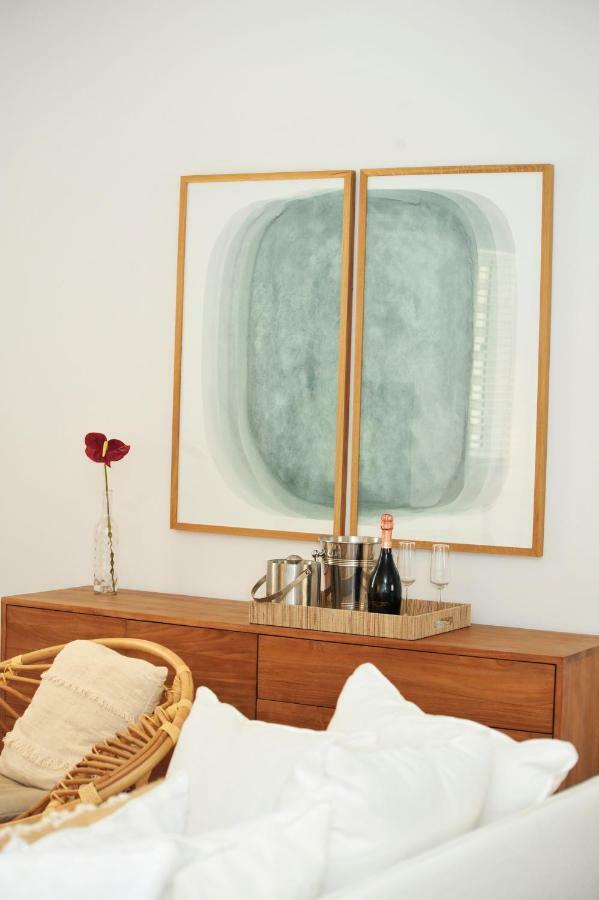 Obiches Luxury Beachfront Apartment Trou-Aux-Biches ภายนอก รูปภาพ